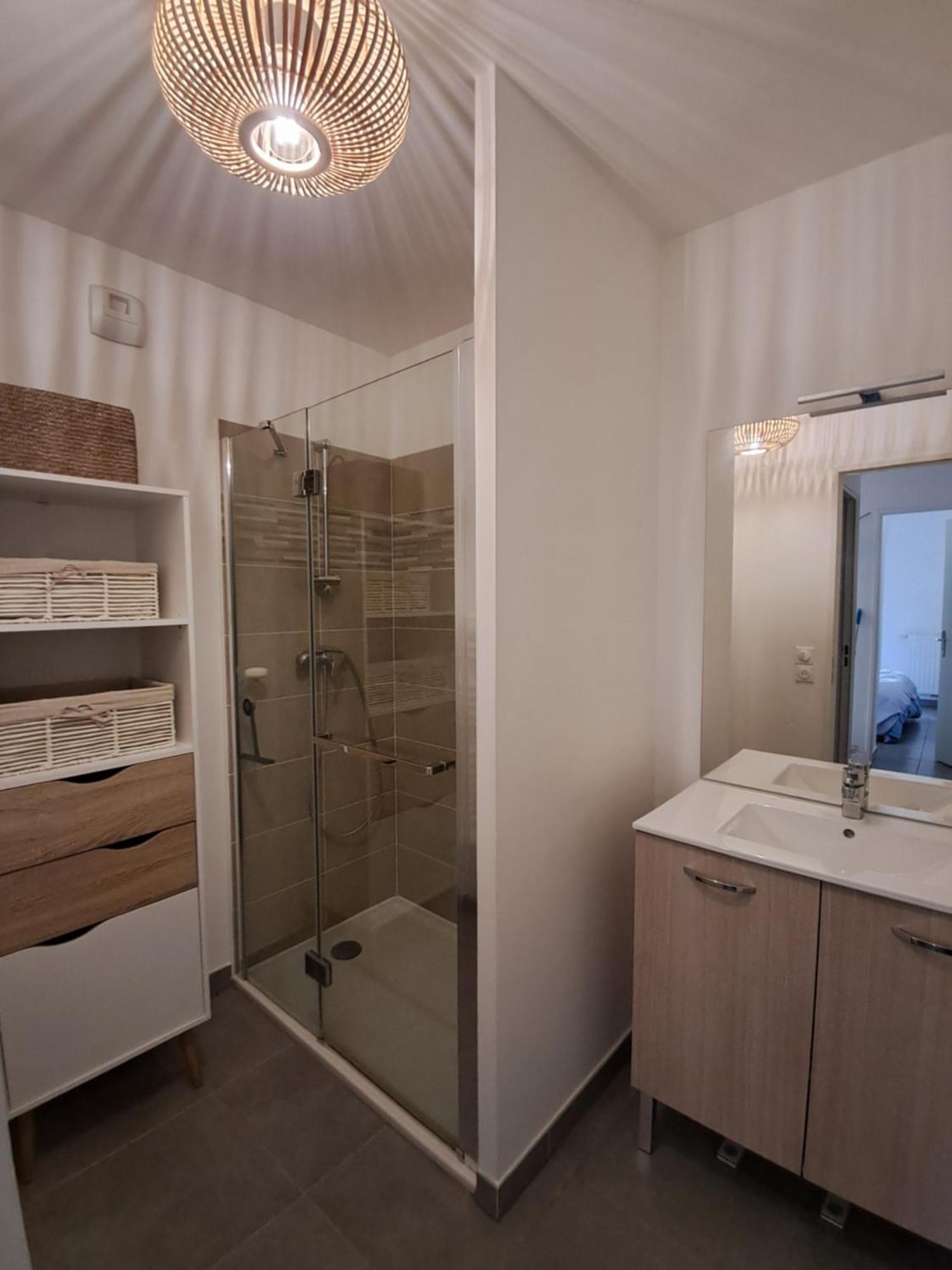 Appartement Cosy Centre Robion Exterior foto